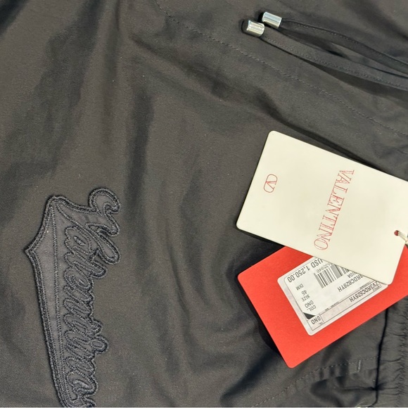 Valentino shorts/trunks - Picture 3 of 6